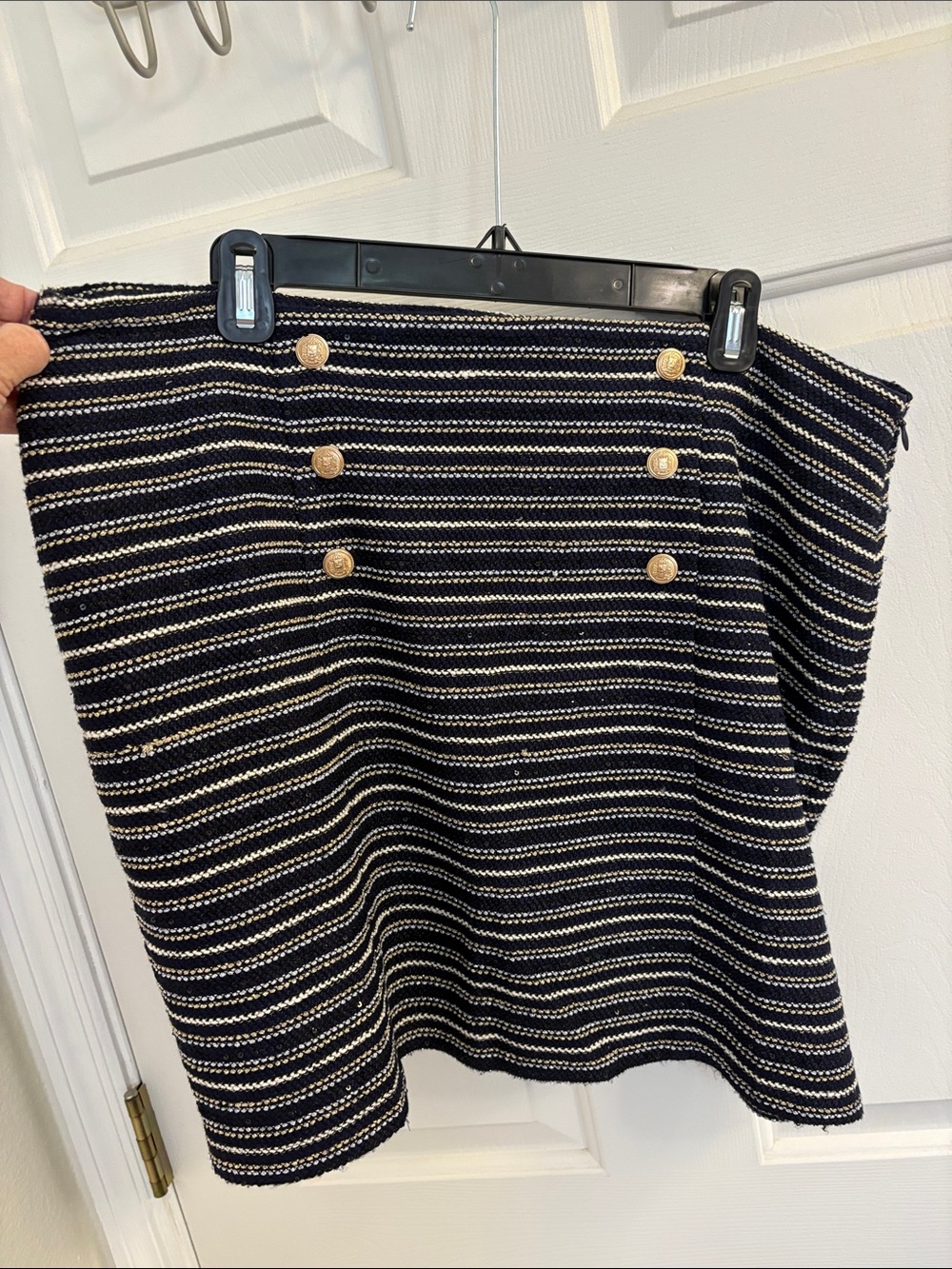🛍️Striped Navy and Cream Button-Front Knit Skirt